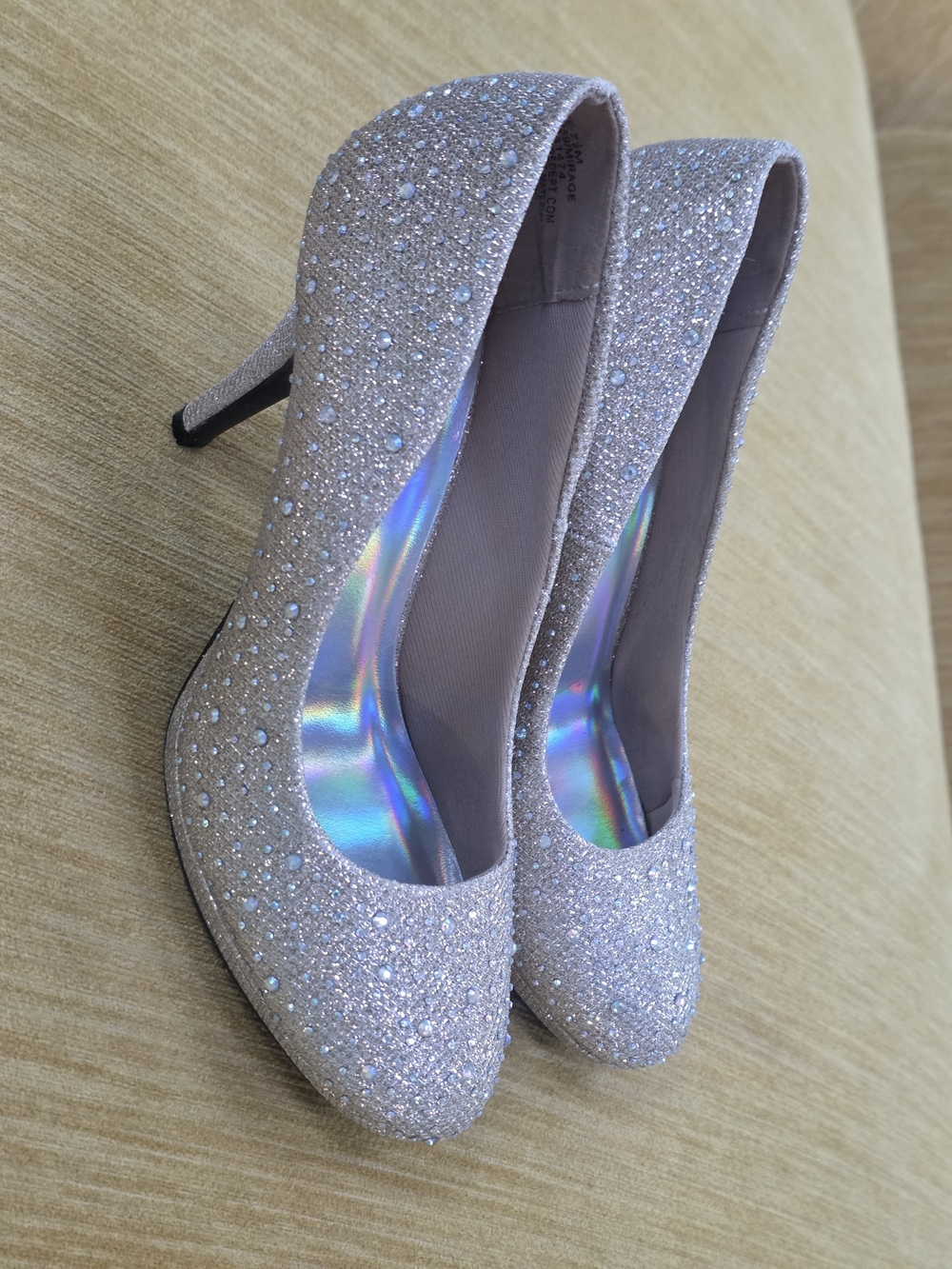 Glitter Crystal High Heel Pumps in Silver